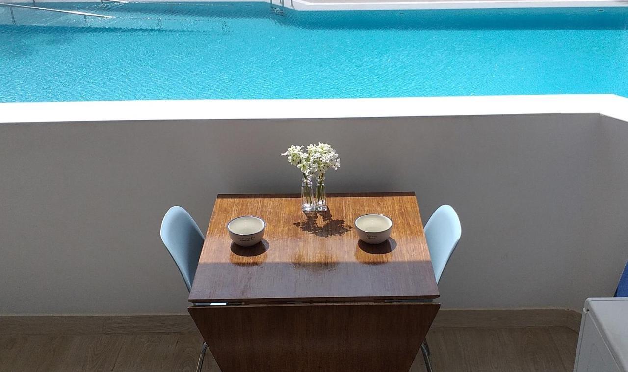 Spotless South Facing Apartment With Pool View And Wifi Heart Of Las Americas Плая-де-лас-Америкас Экстерьер фото